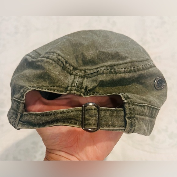 Vintage military cap - Picture 2 of 4